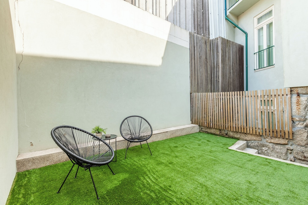 D&S -JB Apartments