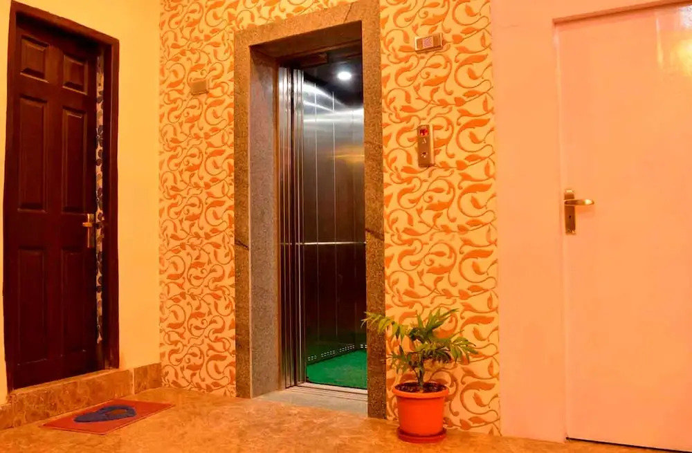 Hotel Pink Mountain