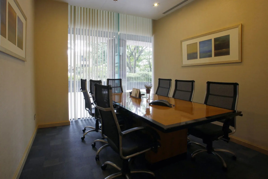 Lanson Place Winsland, Singapore