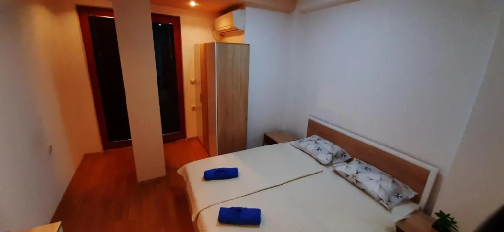 Apartments Riki