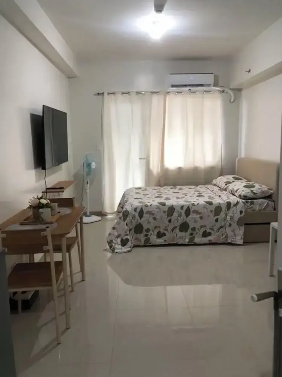 S&E condo