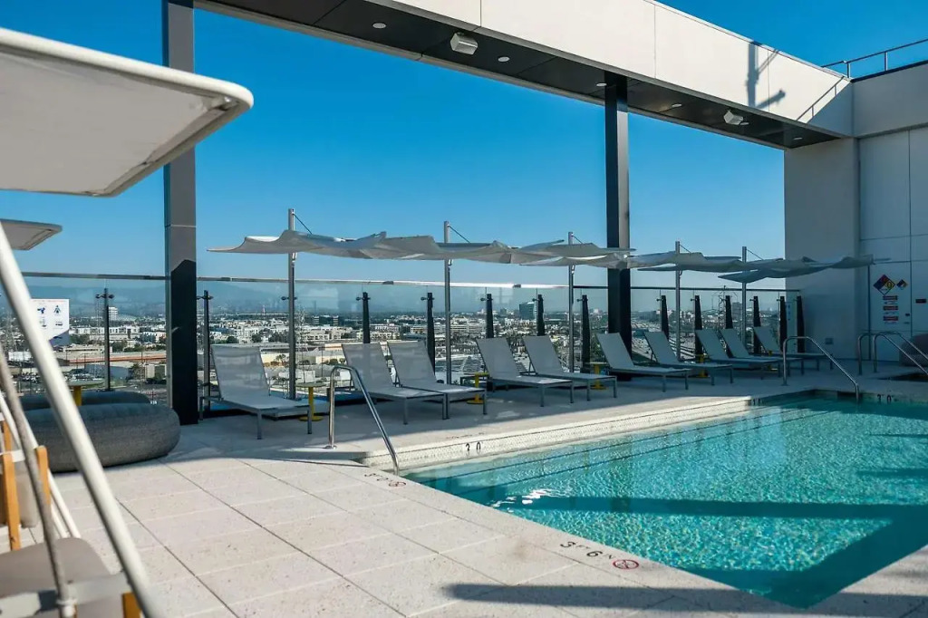 The Viv Hotel, Anaheim, a Tribute Portfolio Hotel