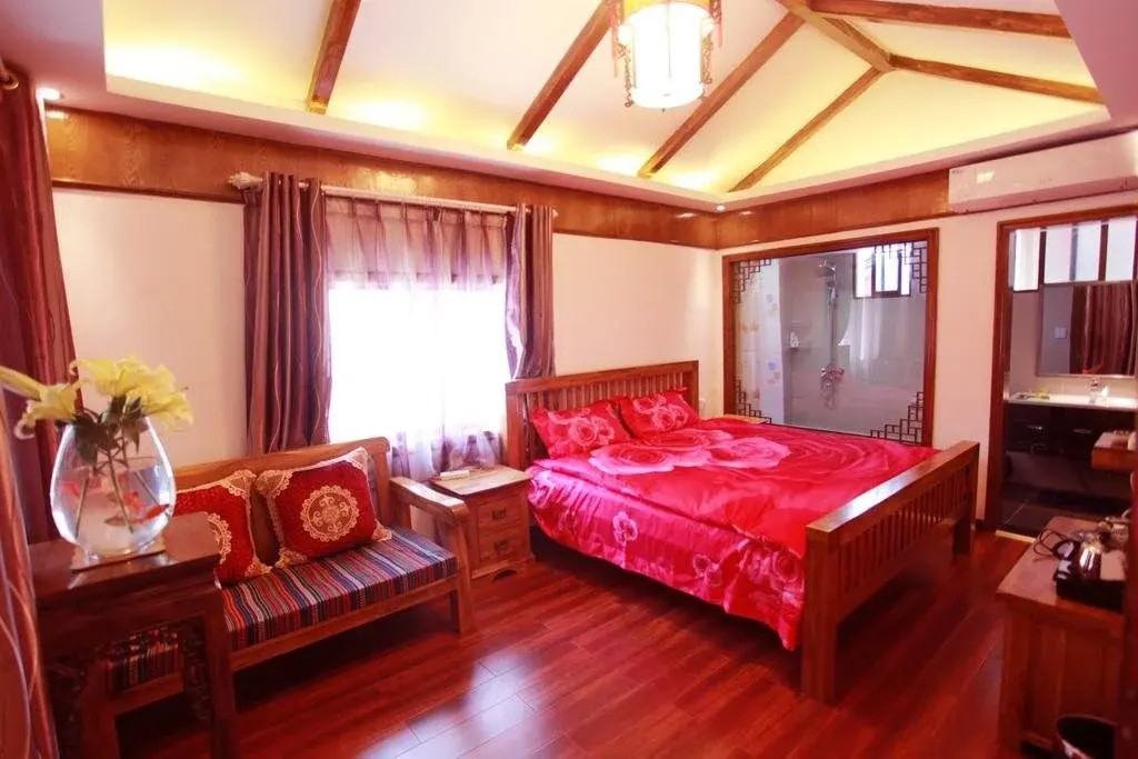 Yongxia Naxi Boutique Inn
