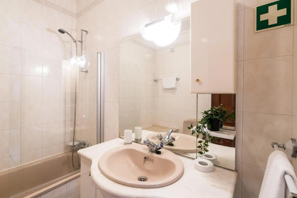Two Bedroom Sea View Apartment Lagos