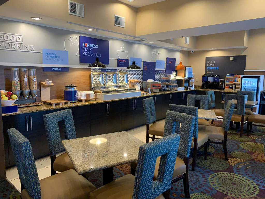 Holiday Inn Express St. Paul South - Inver Grove Heights by IHG