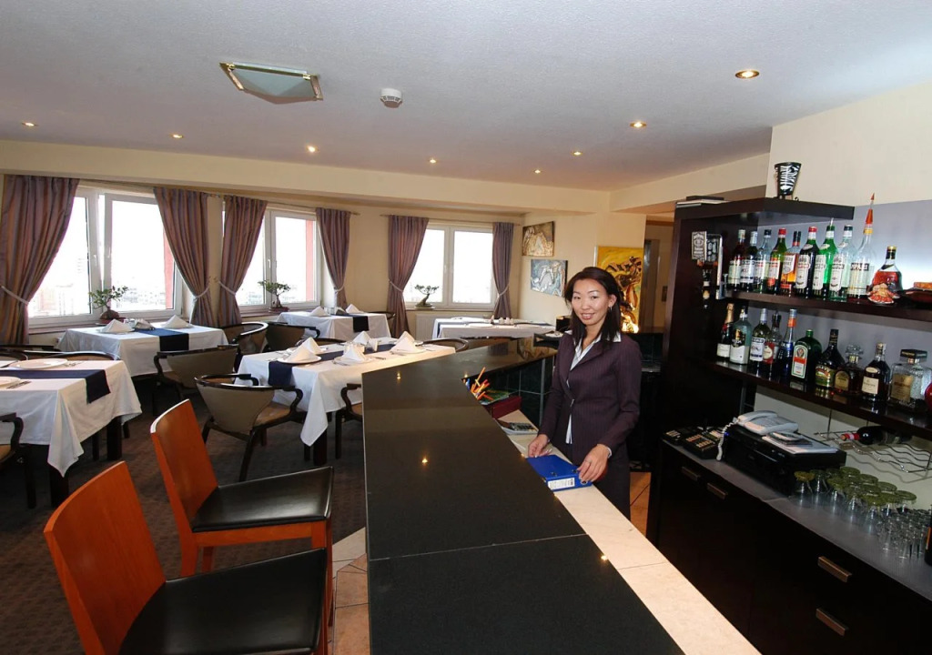 Narantuul Hotel