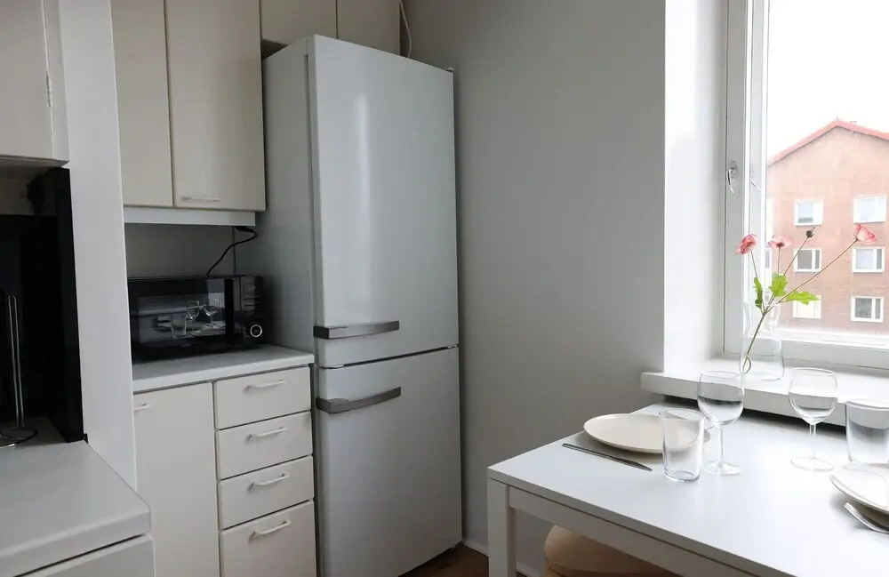 2ndhomes 102m2 3BR Apartment w Balcony