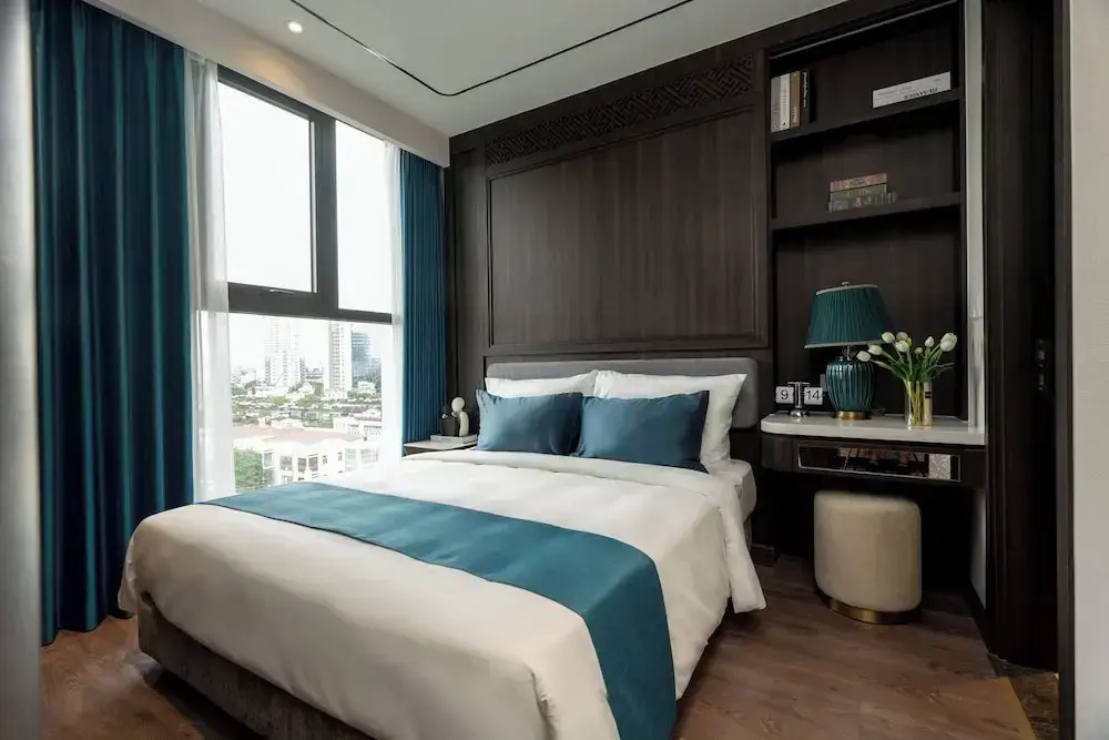 The Gloria Serviced Apartment by Silk Path