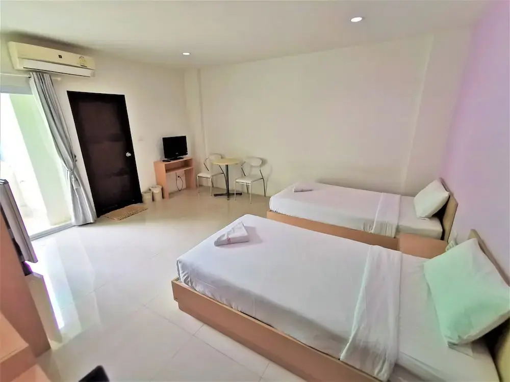 Hua Hin Irooms