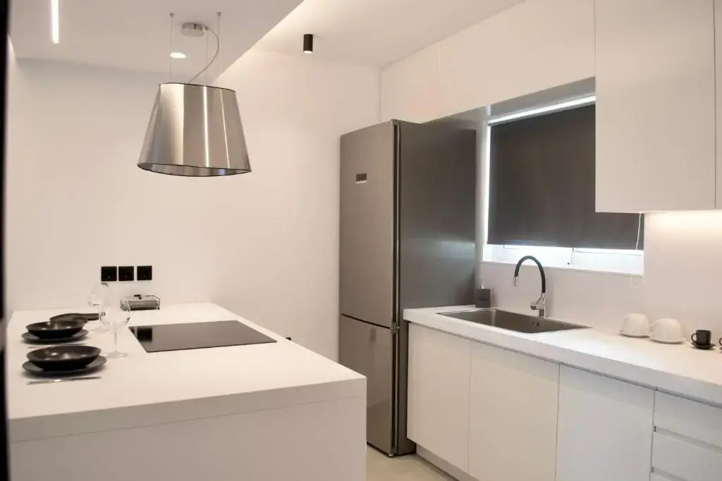 Seafront Apartment by C2C Architects