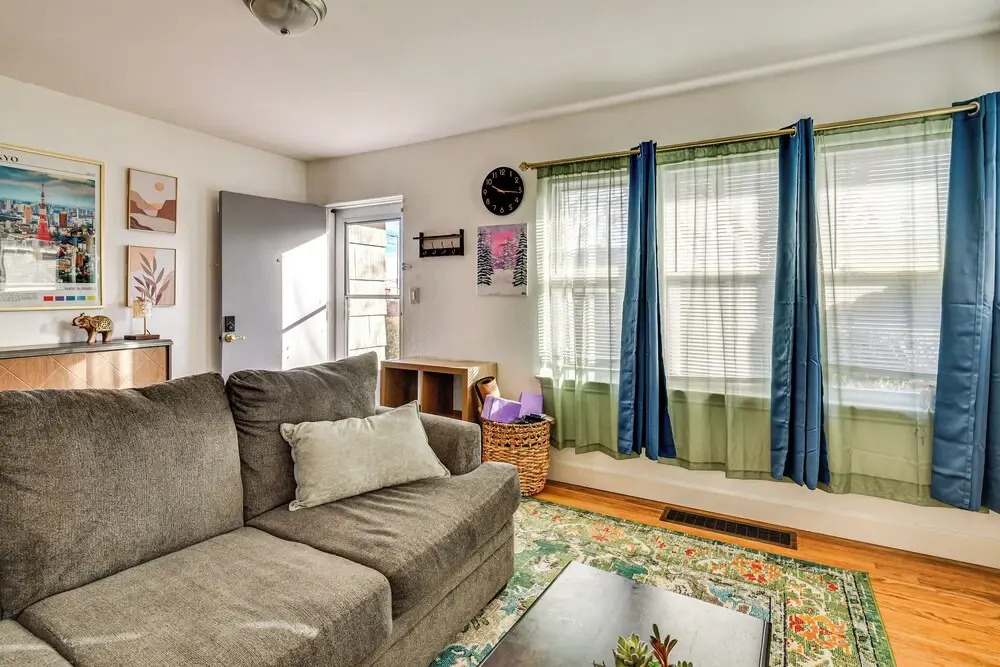7 Mi to Dtwn Denver: Pet-friendly Home w/ Yard