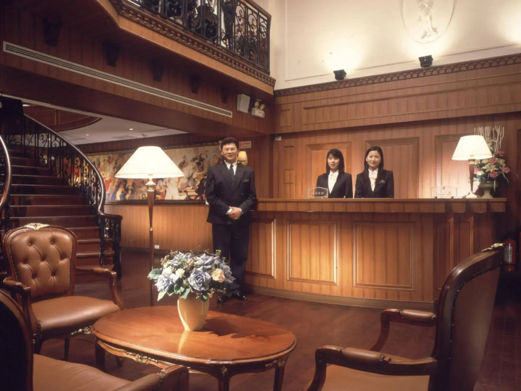 Grand Boss Hotel