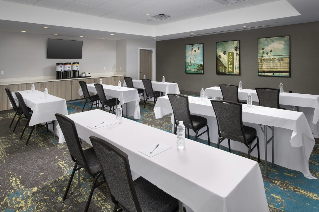 Hampton Inn Miami Airport East