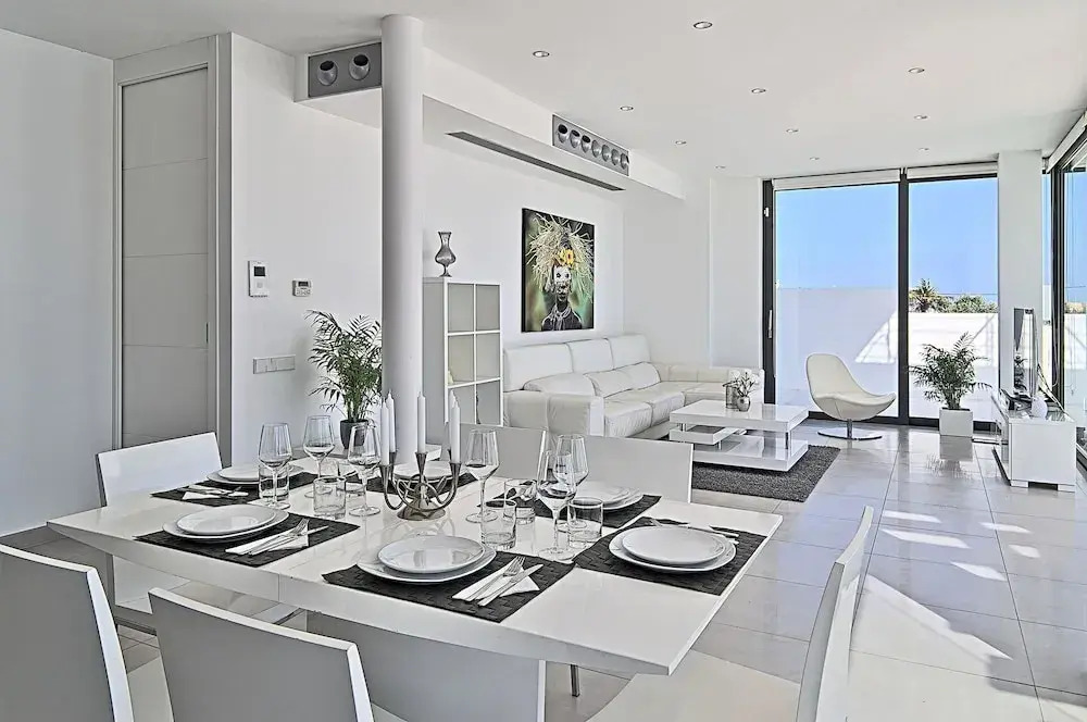 Villa in Ibiza With Sea Views 1023