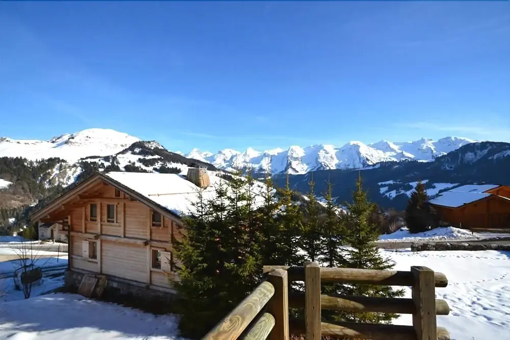 Les Sonnailles du Mont - ARAVIS Holidays