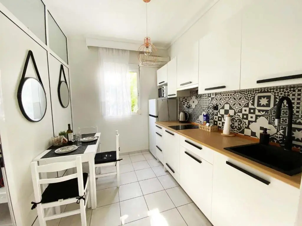 Cozy Apartment in Skala Fourkas,2 BR, 100m/Beach