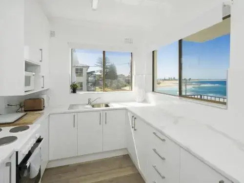 Waterfront Unit, Unit 2
