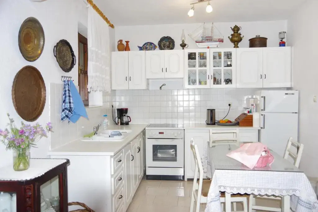Cozy Traditional House in Thassos, Kallirachi