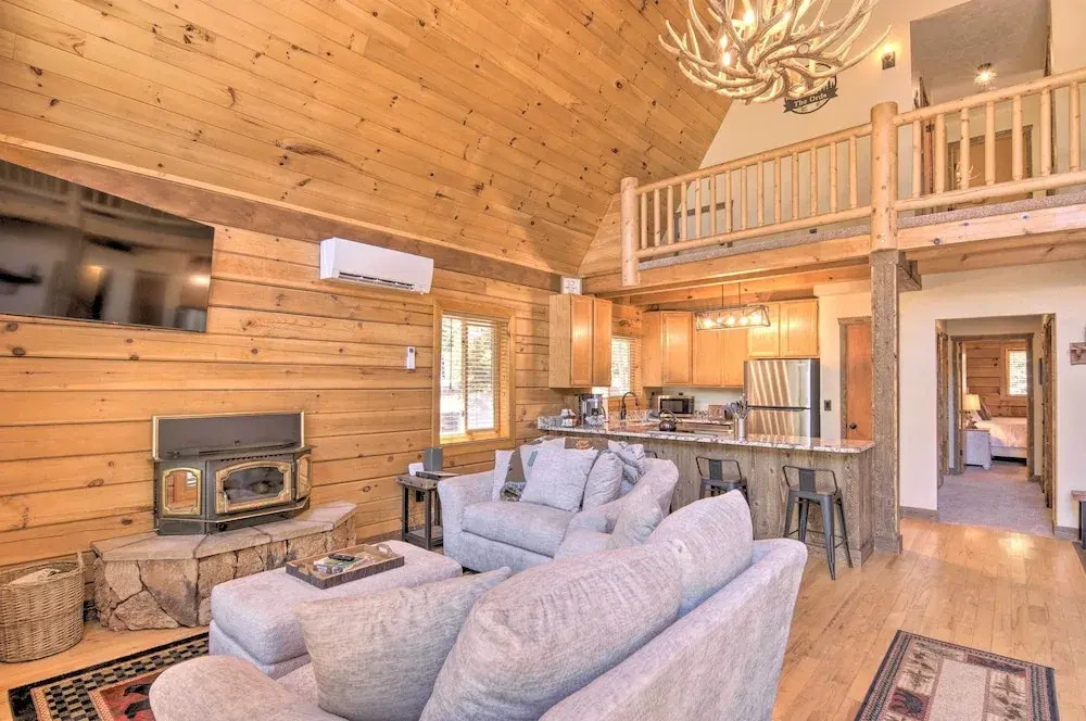 Walk to Duck Creek Village: A-Frame Getaway