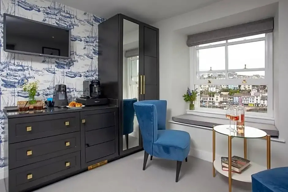Pilgrim Suite