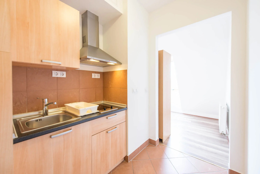 Mango Apartments
