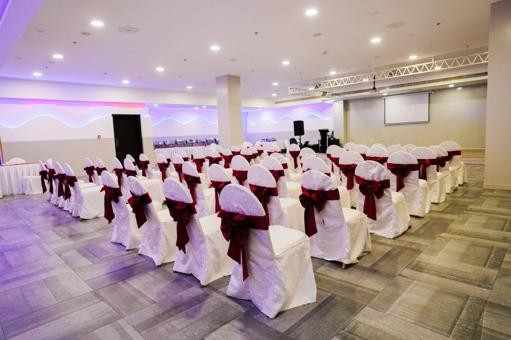 Park Regis Lotus Hotel