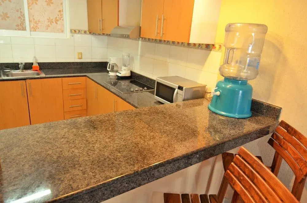 Ground level Apartment w Balcony RDS