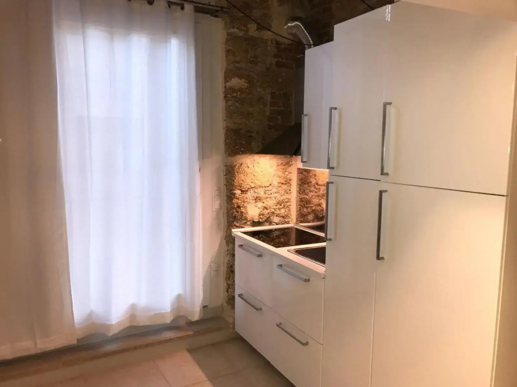 Home sotto l'Arco