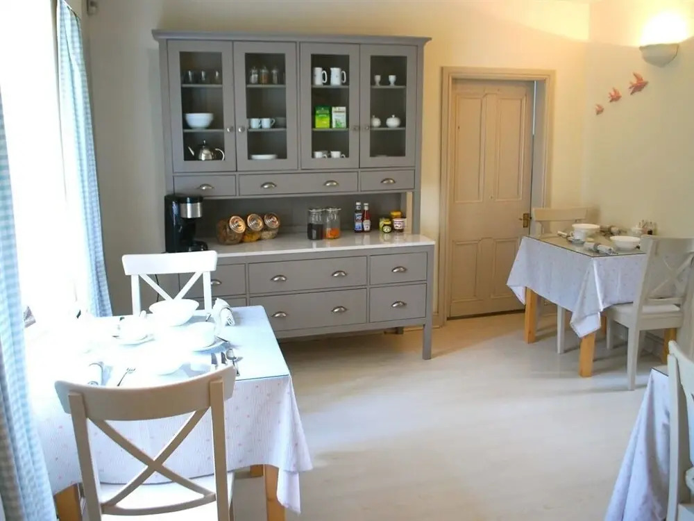 Warren House B&B