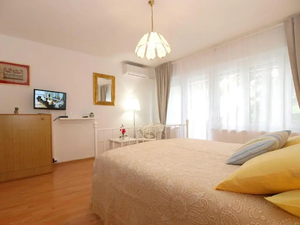 Apartments Dragica 473