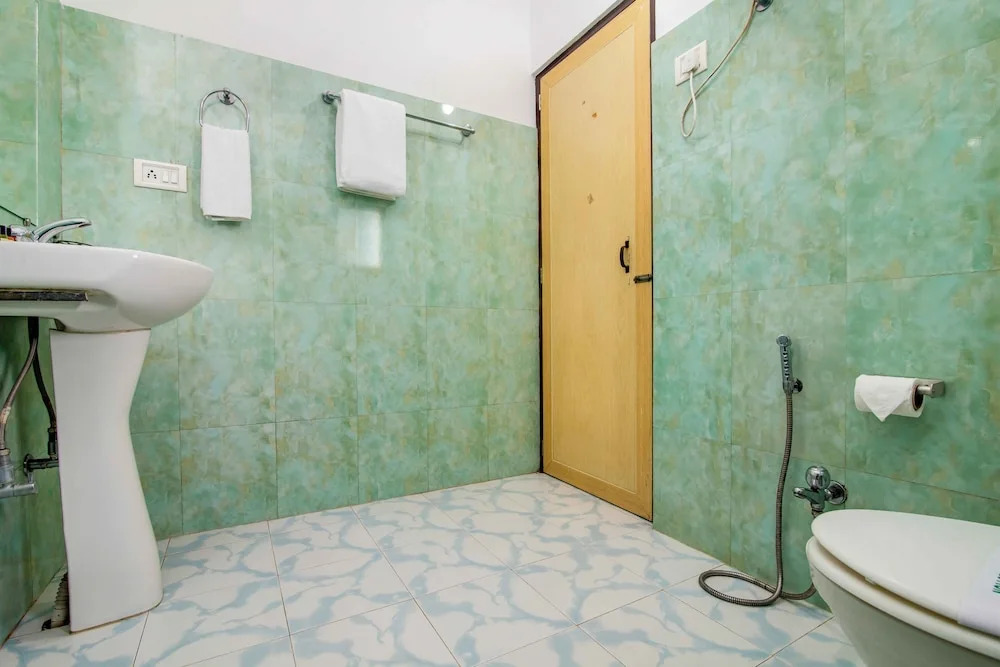 Muscatel BhumSang - 200 Mts from Mall Road