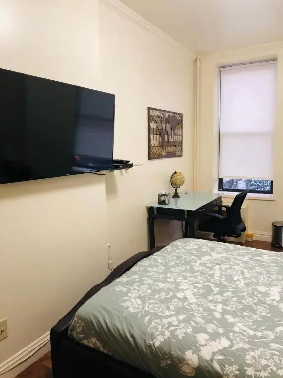 Modern 2 Bedroom Apartment NYC