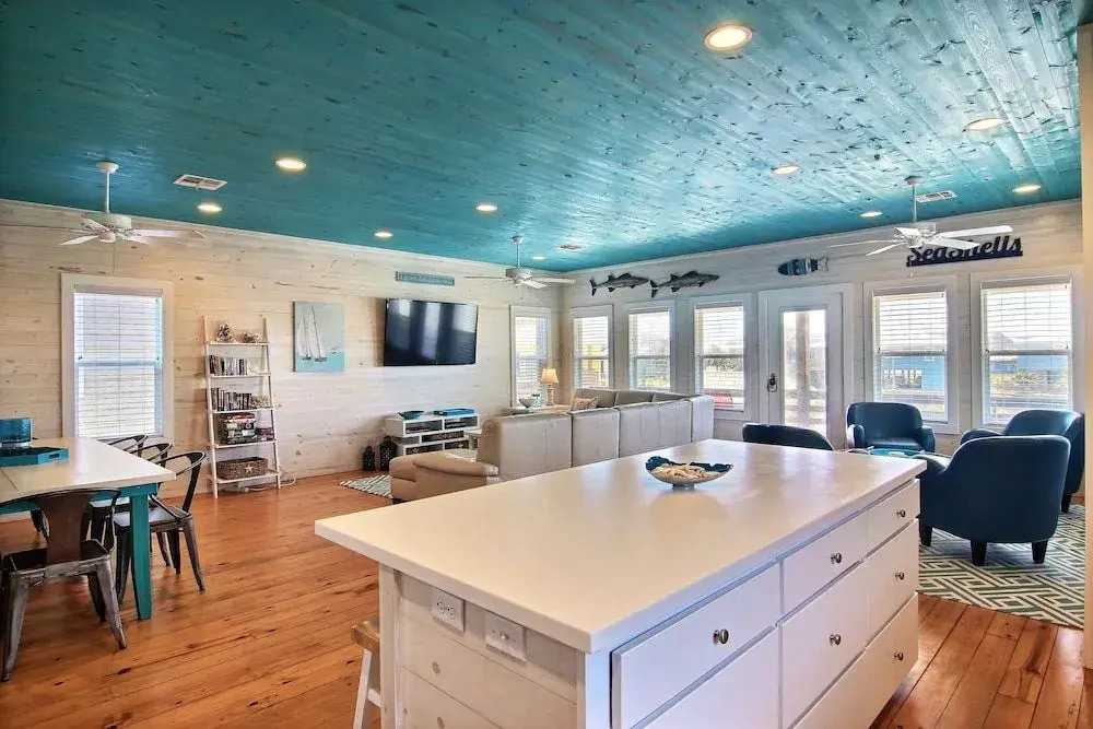 Jellyfish Home 39 by RedAwning