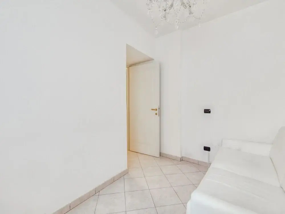 Elegant Apartment in Sanremo by the Town Centre