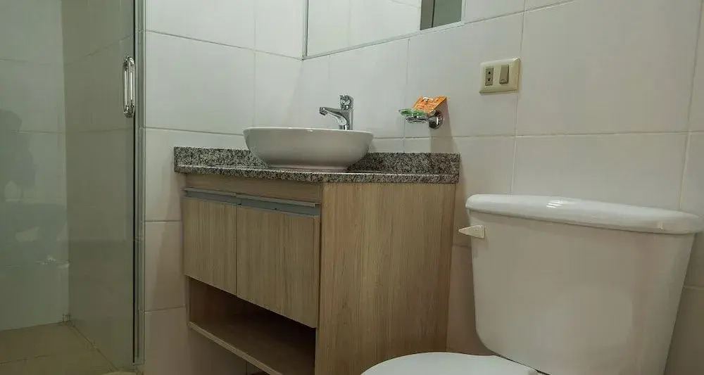 Luxstone Executive & Suites