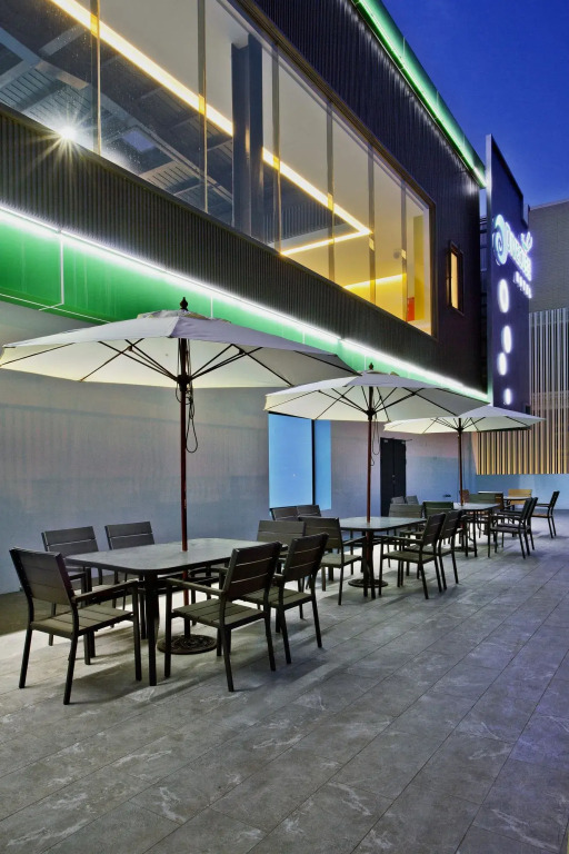 Divecube Hotel