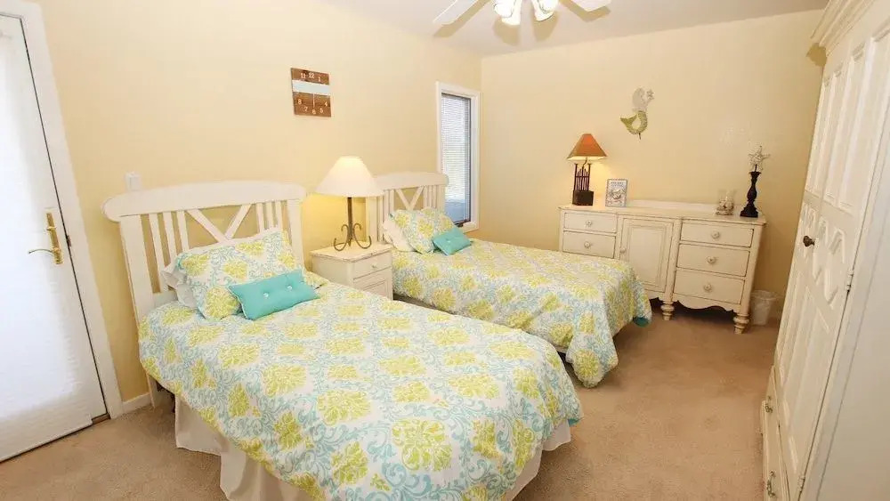 Just 4 Us - 5 Br Home
