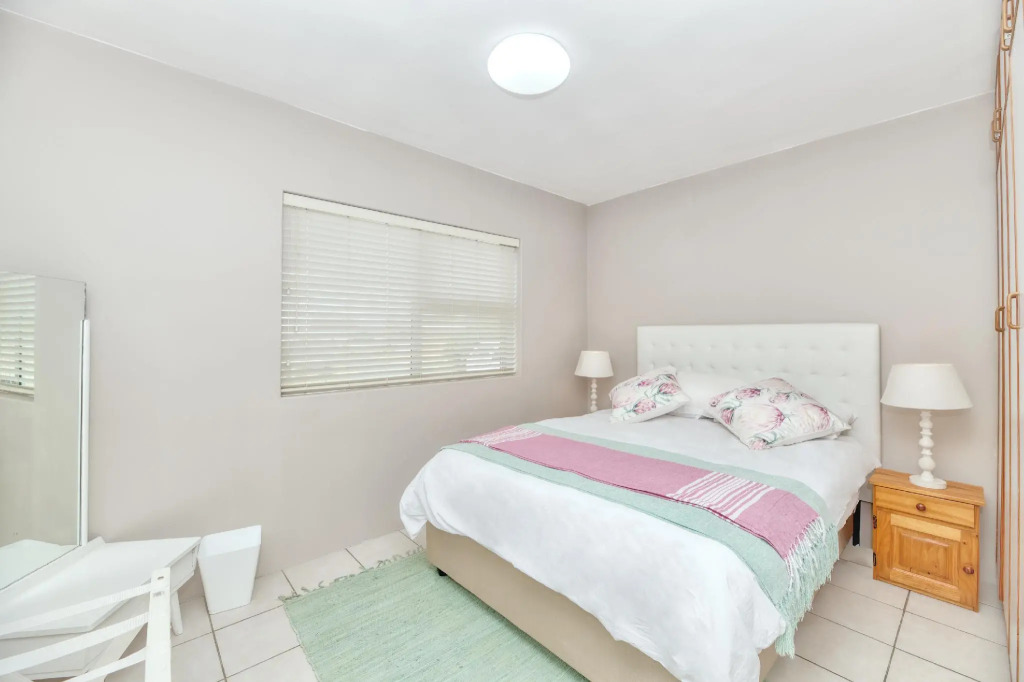 Lands Edge Eco Friendly Cottages and Apartments