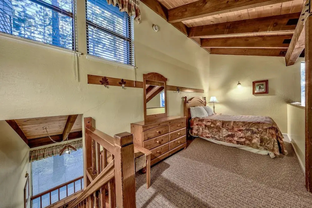 Newly Remodeled 2 Bedroom Townhome With Loft Townhouse by RedAwning