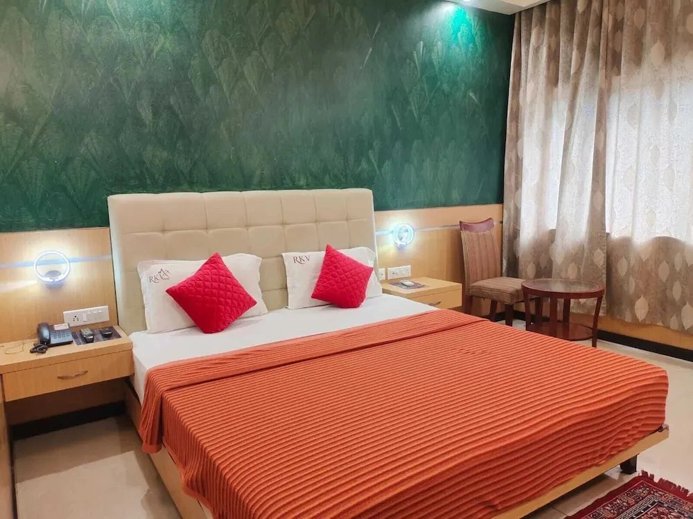 Hotel RKV Residency