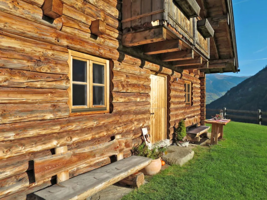 Sturmbachhutte (UTD110)