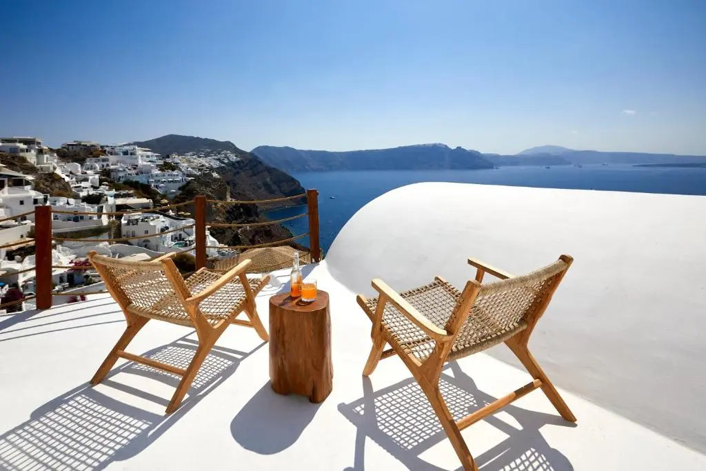Rhenias Villas