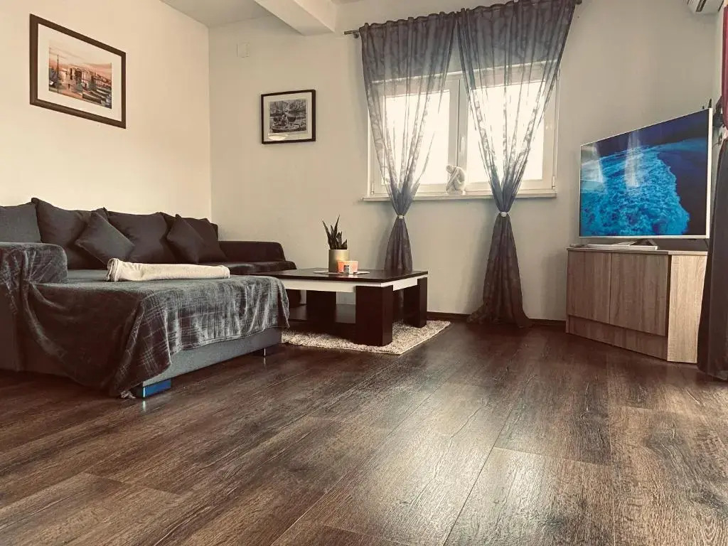 Apartments Gule