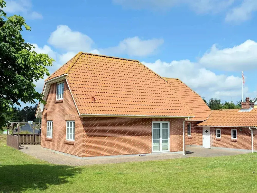 4 person holiday home on a holiday park in Blåvand