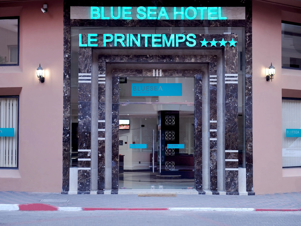 Blue Sea Le Printemps