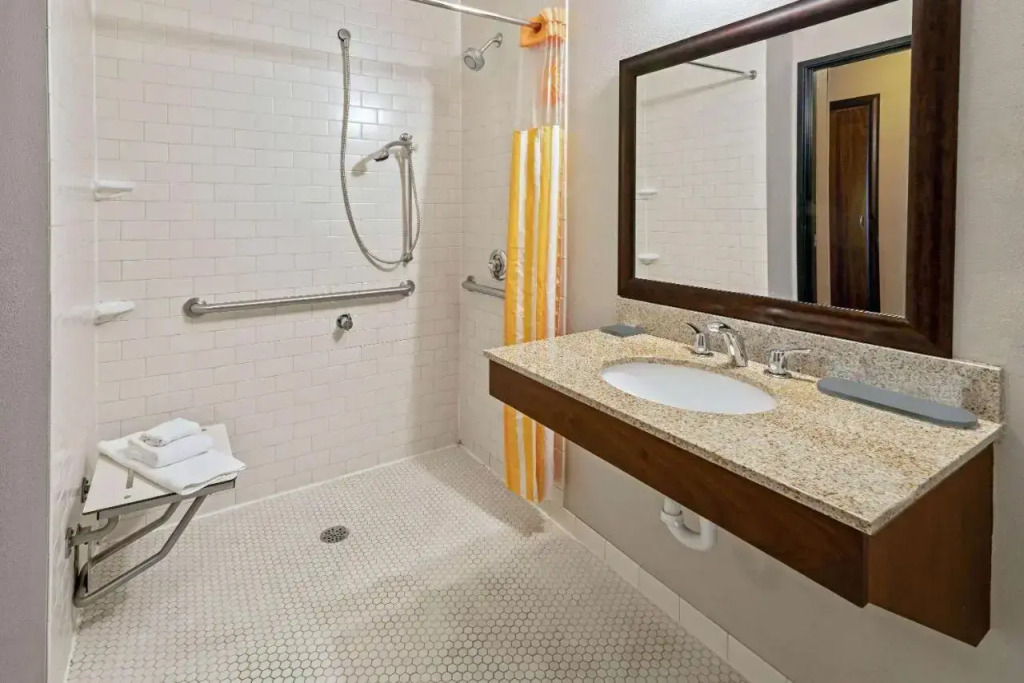 Holiday Inn Express Butte