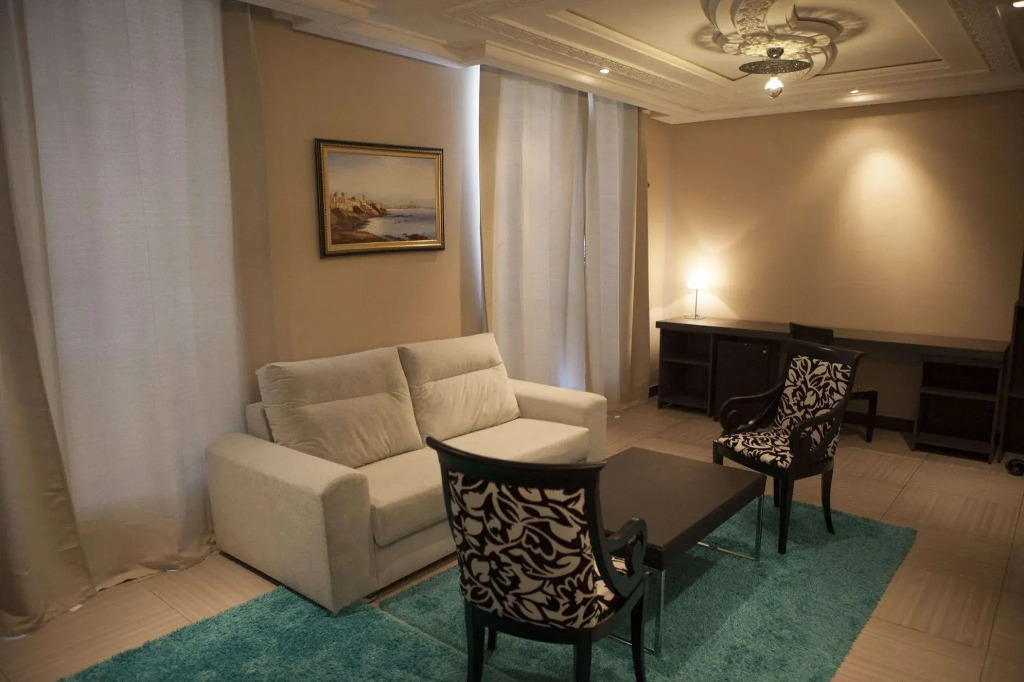 Jardy Hôtel & Suites