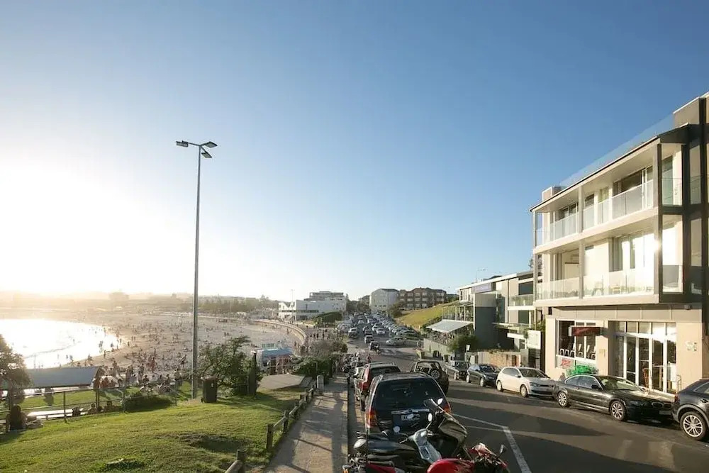 Bondi Vista Beachfront Apartment
