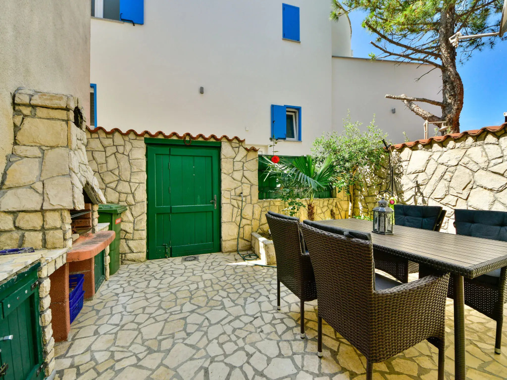 Holiday Home Divna
