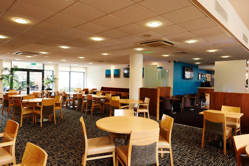 Holiday Inn Express Cheltenham by IHG